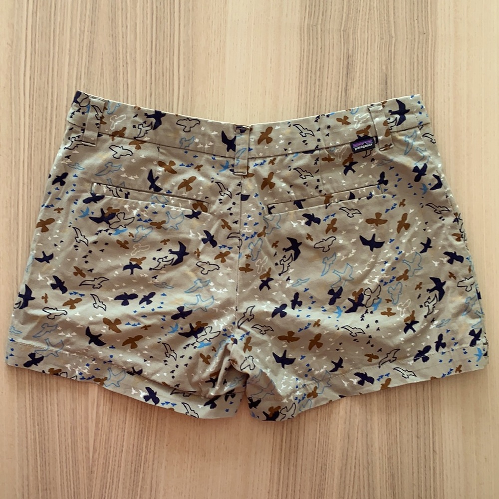 Patagonia Women's Bird Print Shorts - Beige and Blue - Picture 2 of 10